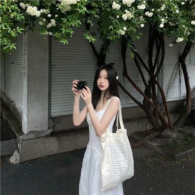 黑月亮